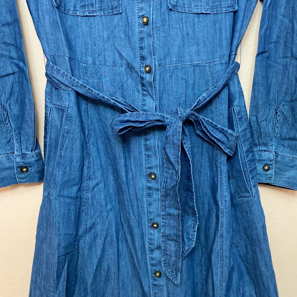 LOFT Petite Chambray Belted Midi Pocket Shirtdress - Picture 5 of 7